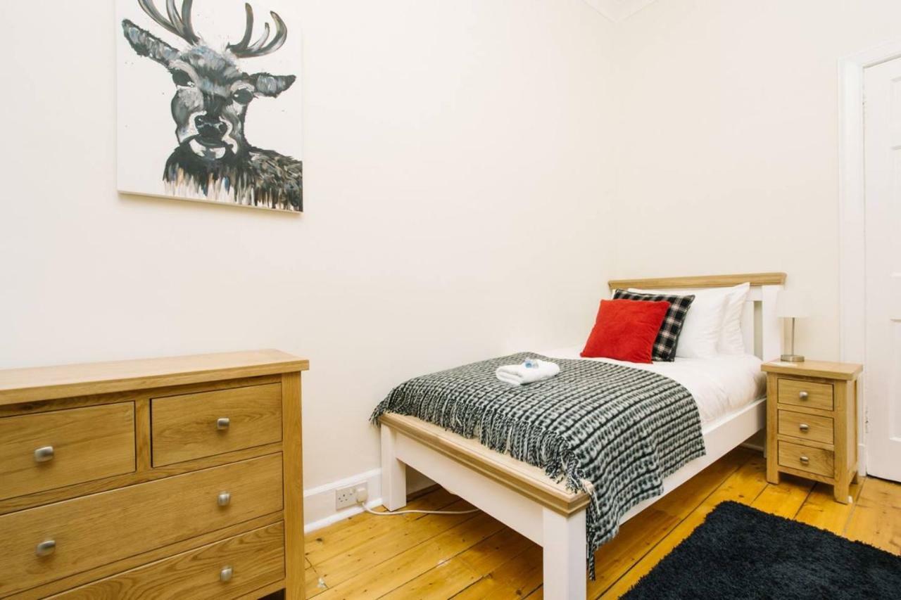 Joivy Great Location! Heart Of City Centre 3Bed Apartment EDI Eksteriør billede